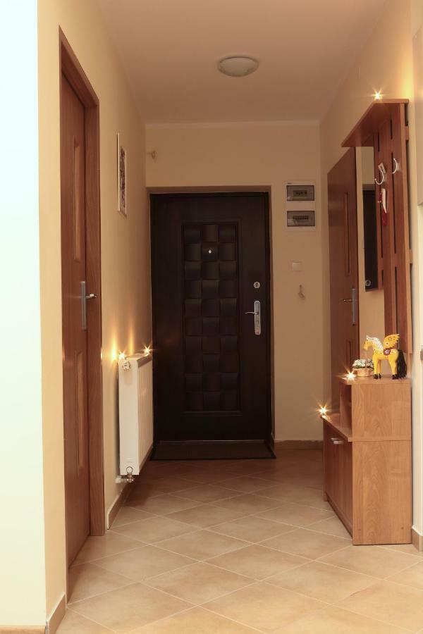 Apartamenty Przy Trakcie Cesarskim Wegierska Gorka Esterno foto